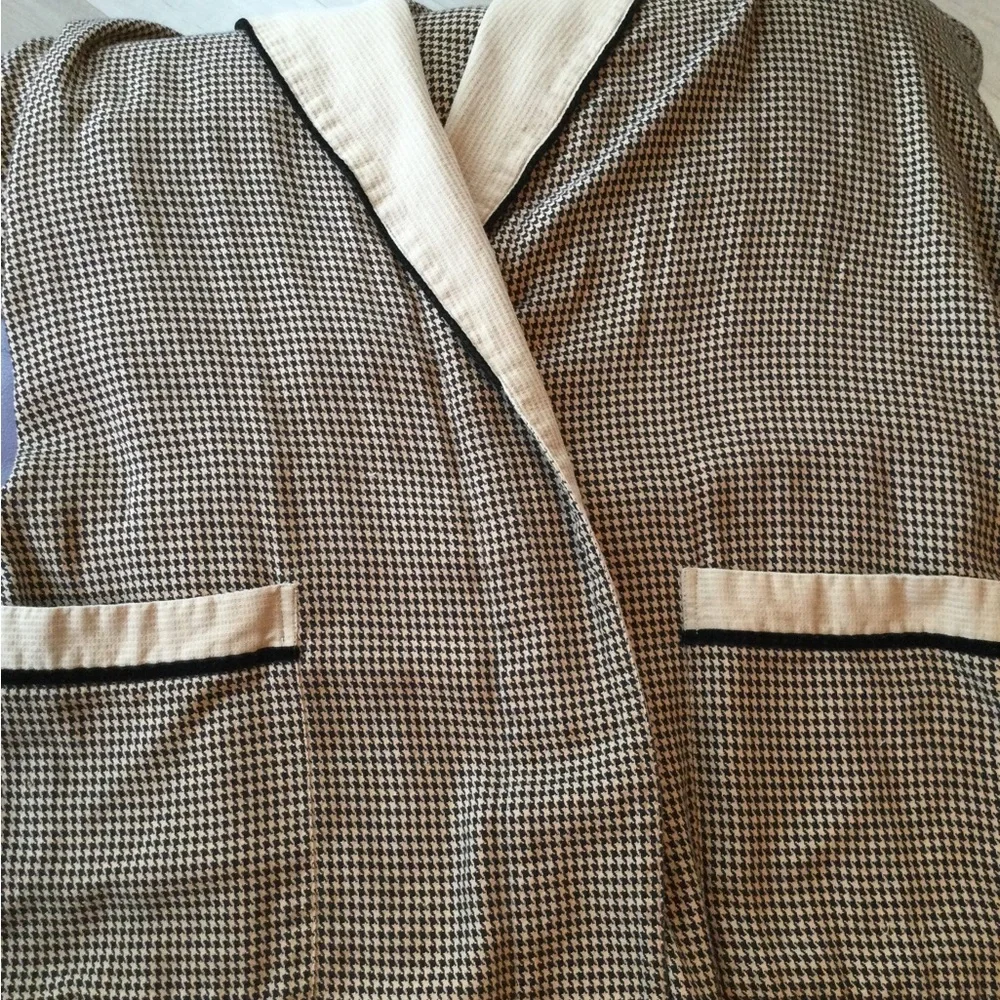 Vintage Victoria’s Secret Long Robe - Picture 7 of 9